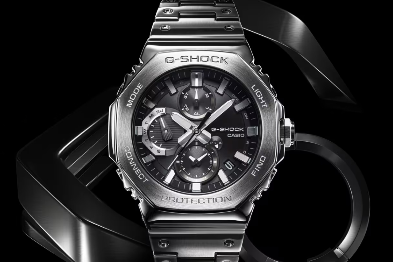 A G-shock full-metal design