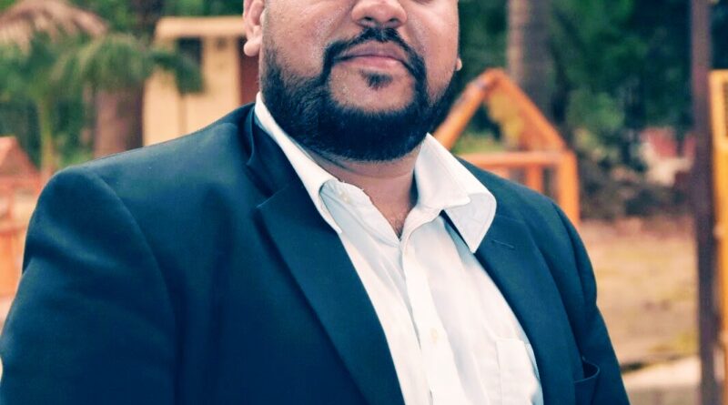 Roopenshu Pratap Singh, Top litigation lawyer in Delhi , Best criminal defense lawyer India, Startup legal services Gurgaon, Corporate law firm in India ,